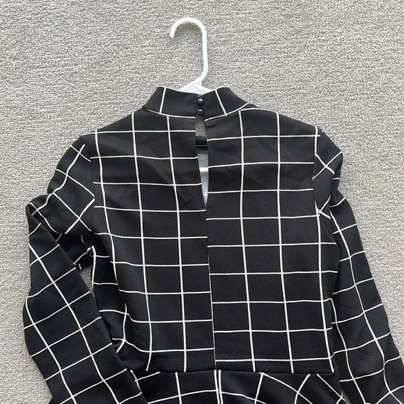 BLACK & WHITE FITTED GRID MIDI DRESS - Picture 2 of 2